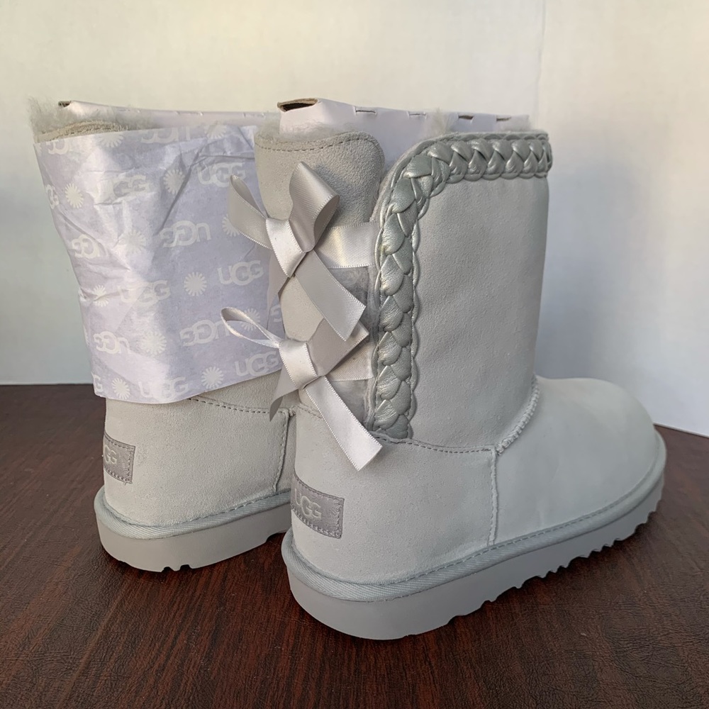 UGG AUSTRALIA CLASSIC SHORT II BRAIDED BOOTS